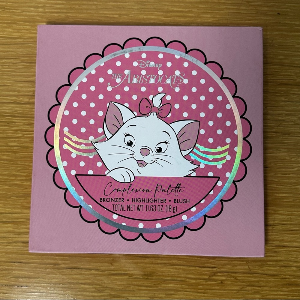 Disney The Aristocats Complexion Palette Bronzer Highlighter Blush NEW